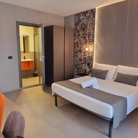 Marebed Apartments & Rooms 切萨雷奥港 外观 照片