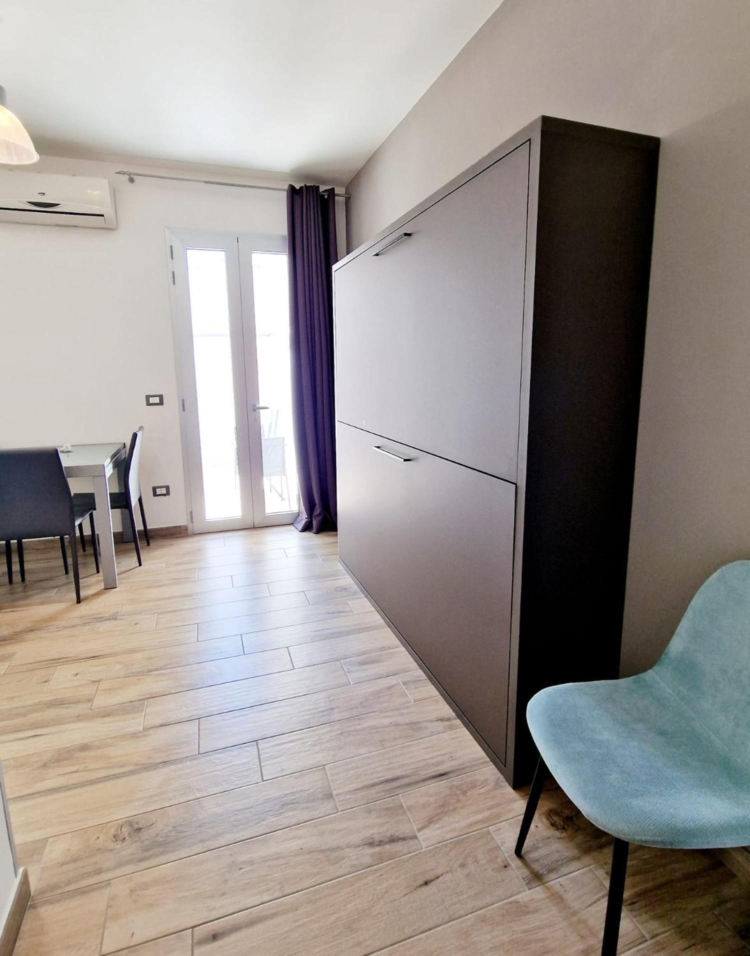 Marebed Apartments & Rooms 切萨雷奥港 外观 照片