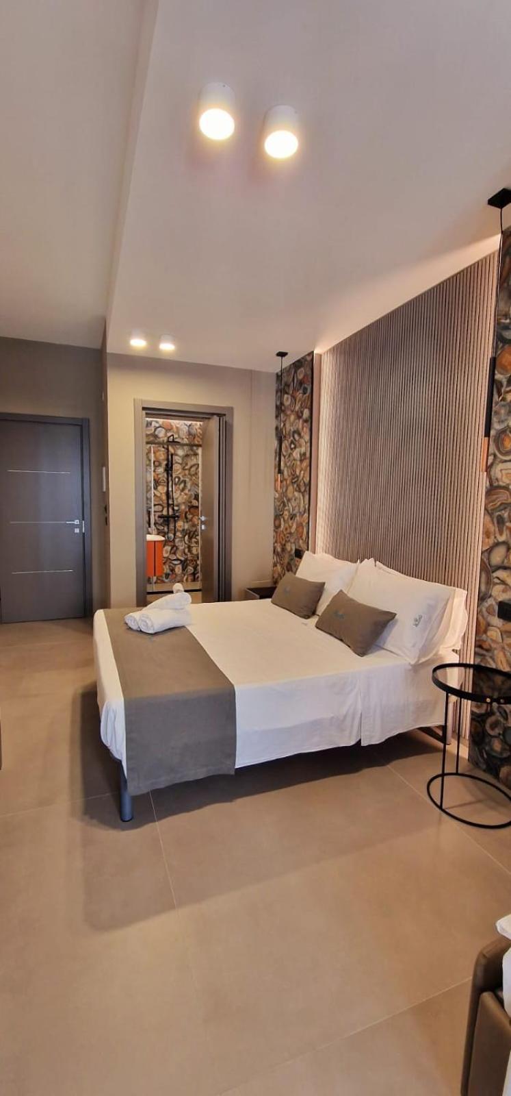Marebed Apartments & Rooms 切萨雷奥港 外观 照片
