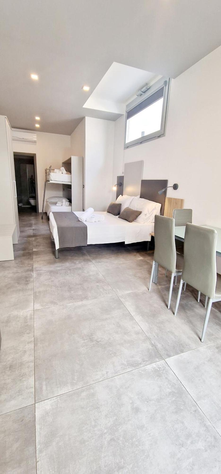 Marebed Apartments & Rooms 切萨雷奥港 外观 照片